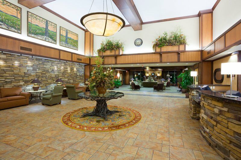 Holiday Inn Stevens Point - Convention Center By Ihg Exterior photo
