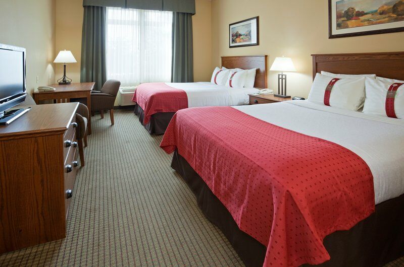 Holiday Inn Stevens Point - Convention Center By Ihg Exterior photo